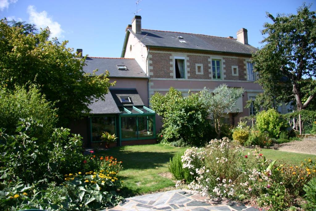 Pipriac Chambres D'Hotes Du Chalet De Caharet المظهر الخارجي الصورة