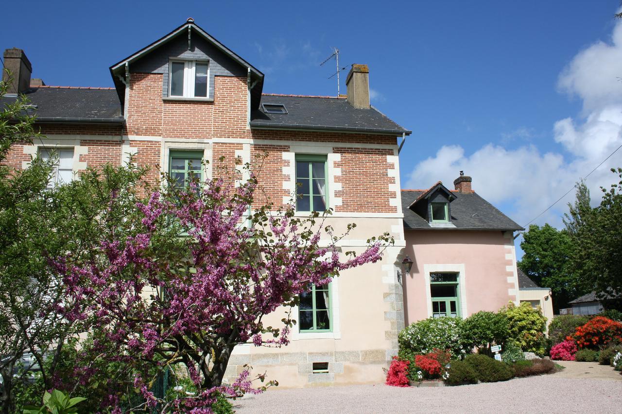 Pipriac Chambres D'Hotes Du Chalet De Caharet المظهر الخارجي الصورة
